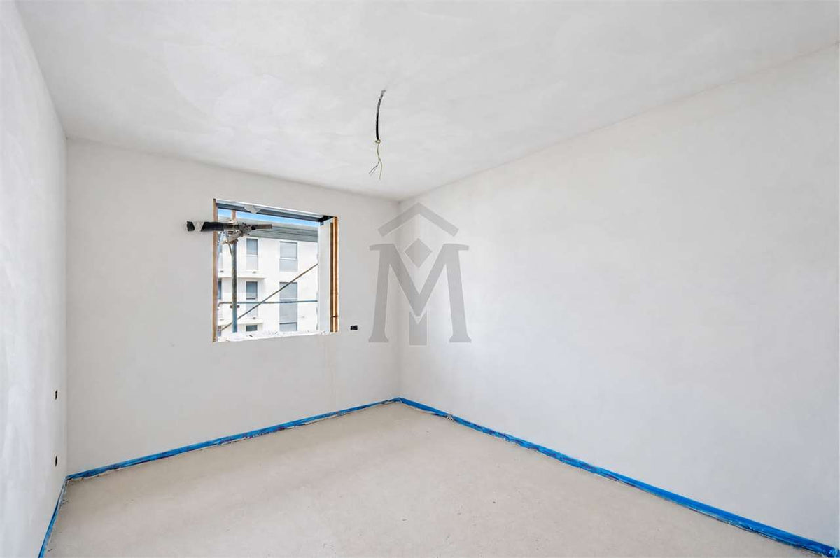 imm_52707-20261009104406-1280