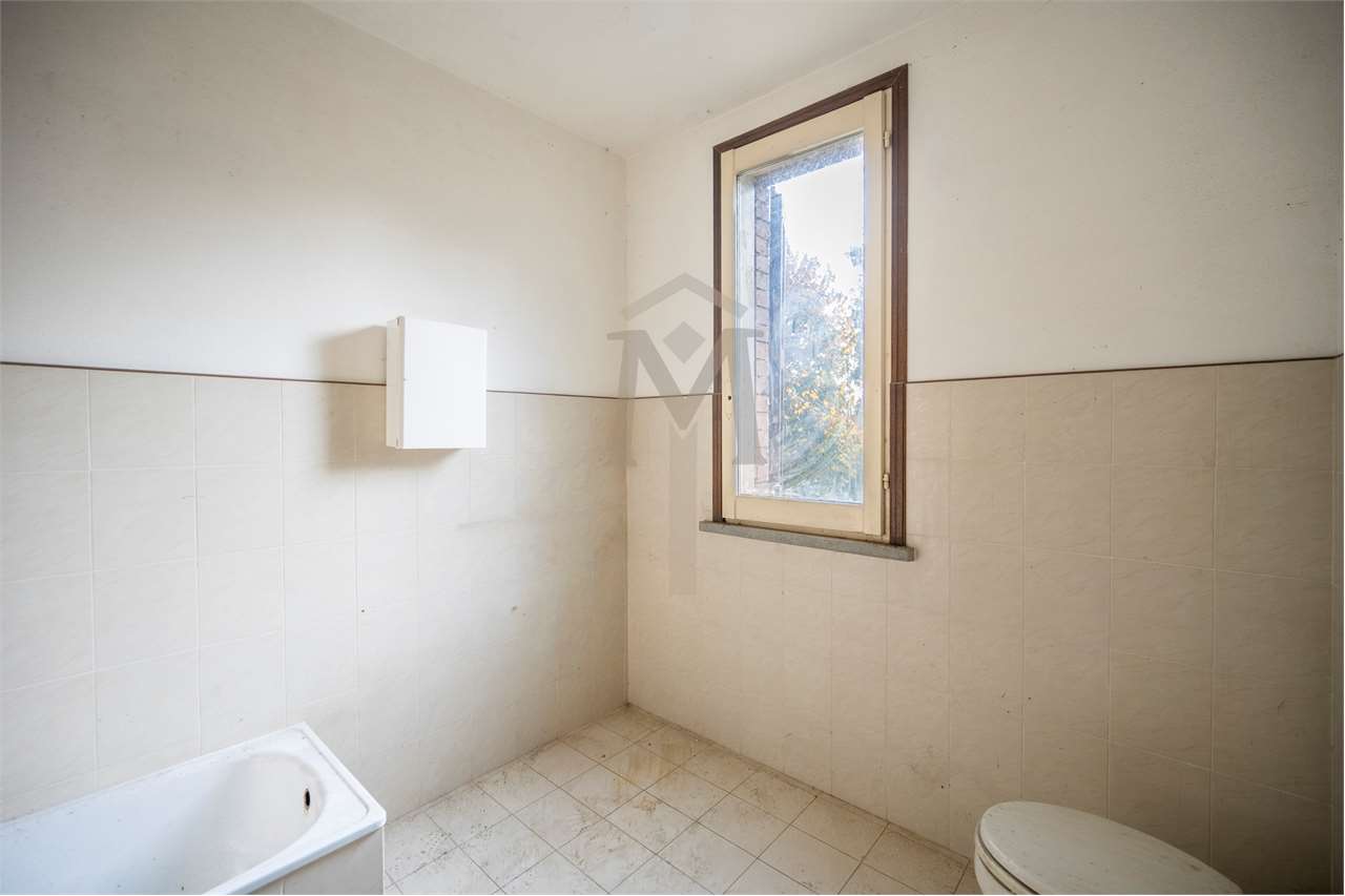 imm_45975-20251024102101-1280