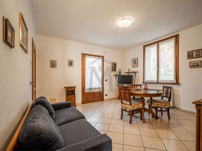 imm_46988-20251203175808-1280