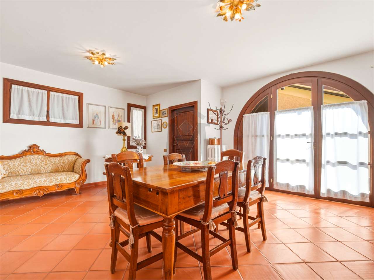 imm_49734-20260603173930-1280