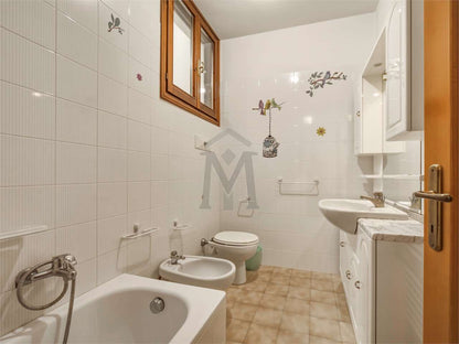 imm_49920-20260626155123-1280
