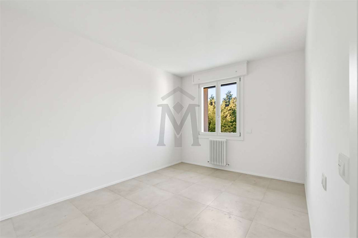 imm_51922-20261001151637-1280