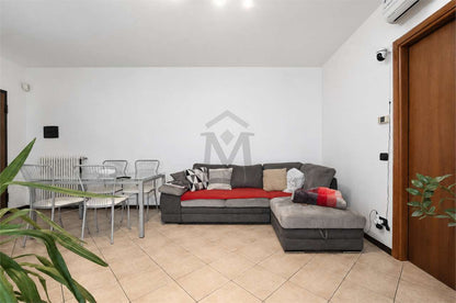 imm_52765-20261009151339-1280