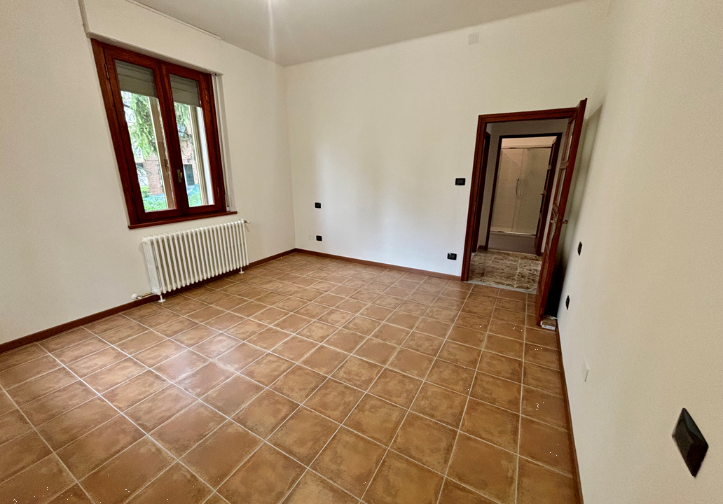 imm_41492-20250416155123-1032-