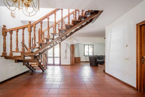 imm_42779-20250825174427-1280-