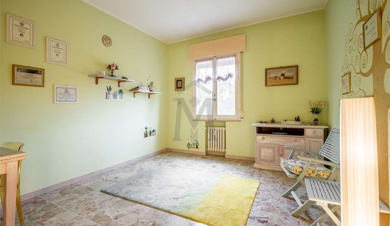 imm_43007-20250514161320-1280-