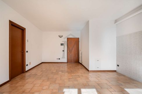 imm_44724-20250911181504-1280-