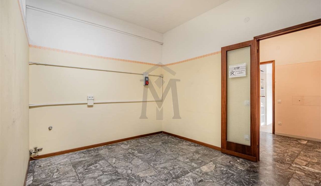 imm_45261-20250926170218-1280-