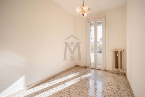 imm_45671-20251009151657-1280-