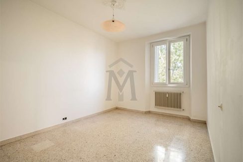imm_45672-20251009151706-1280-