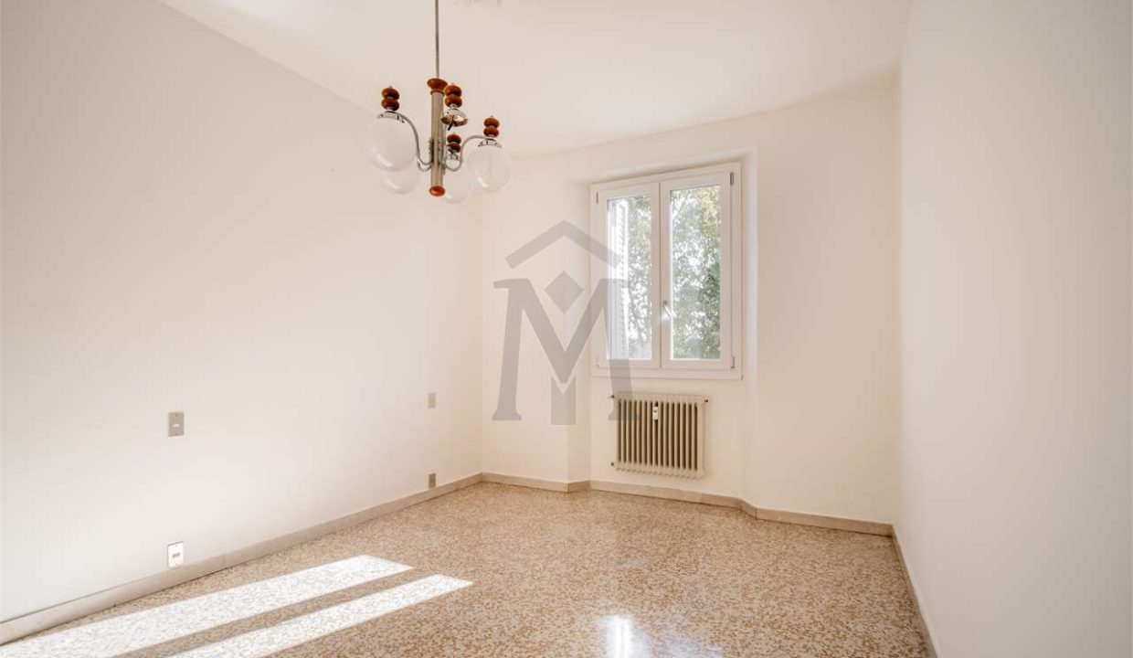 imm_45676-20251009151951-1280-