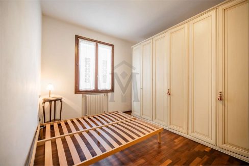 imm_45693-20251009152553-1280-