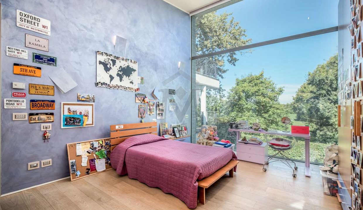 imm_37387-20240925155617-1280-