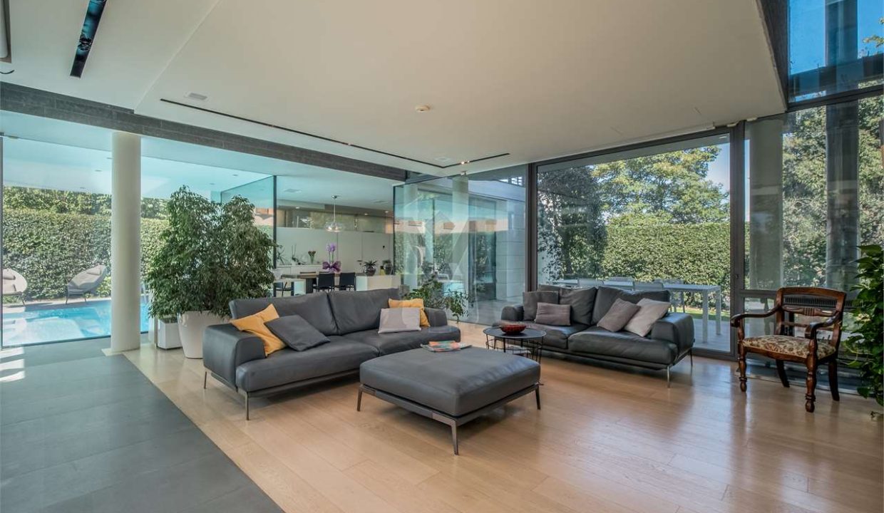 imm_37393-20240925155155-1280-