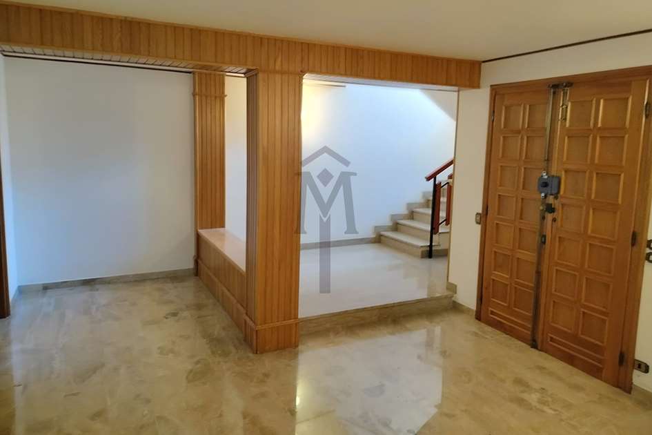 imm_41565-20250416180201-945-