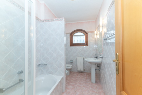 imm_43120-20250522120902-720-