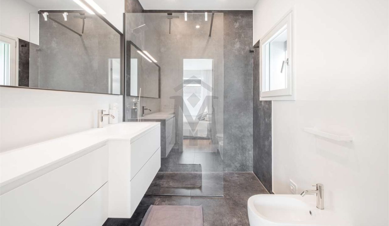 imm_44330-20250731161556-1280-