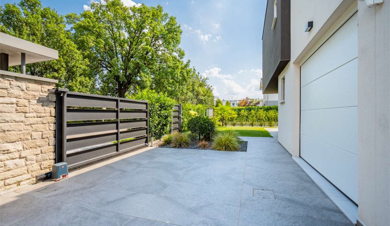 imm_44358-20250731161905-1280-