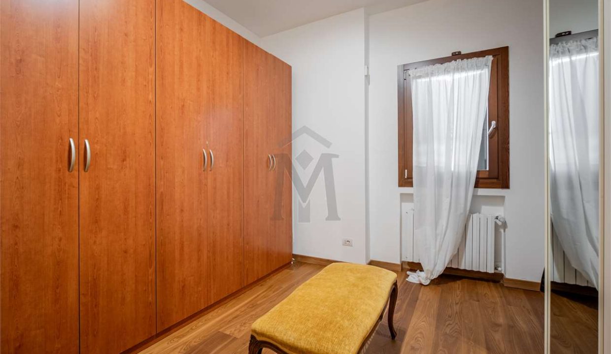 imm_44379-20250801150848-1280-