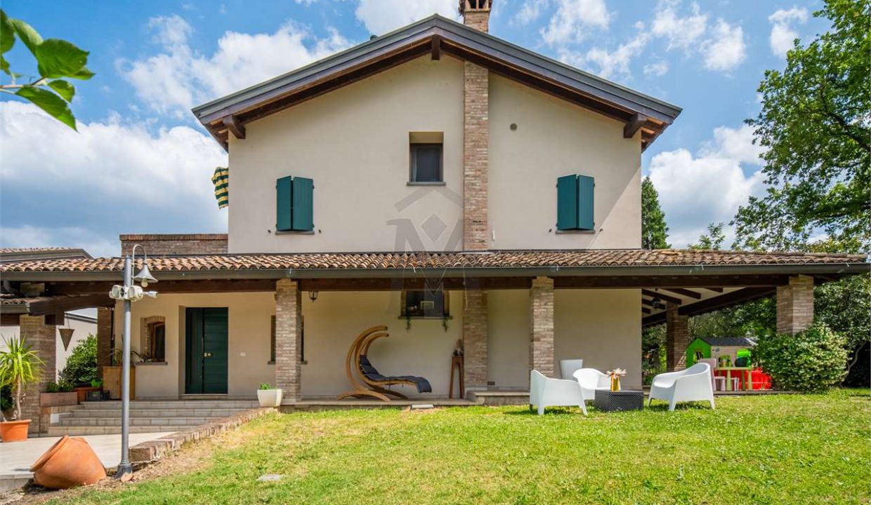 imm_44384-20250801150916-1280-