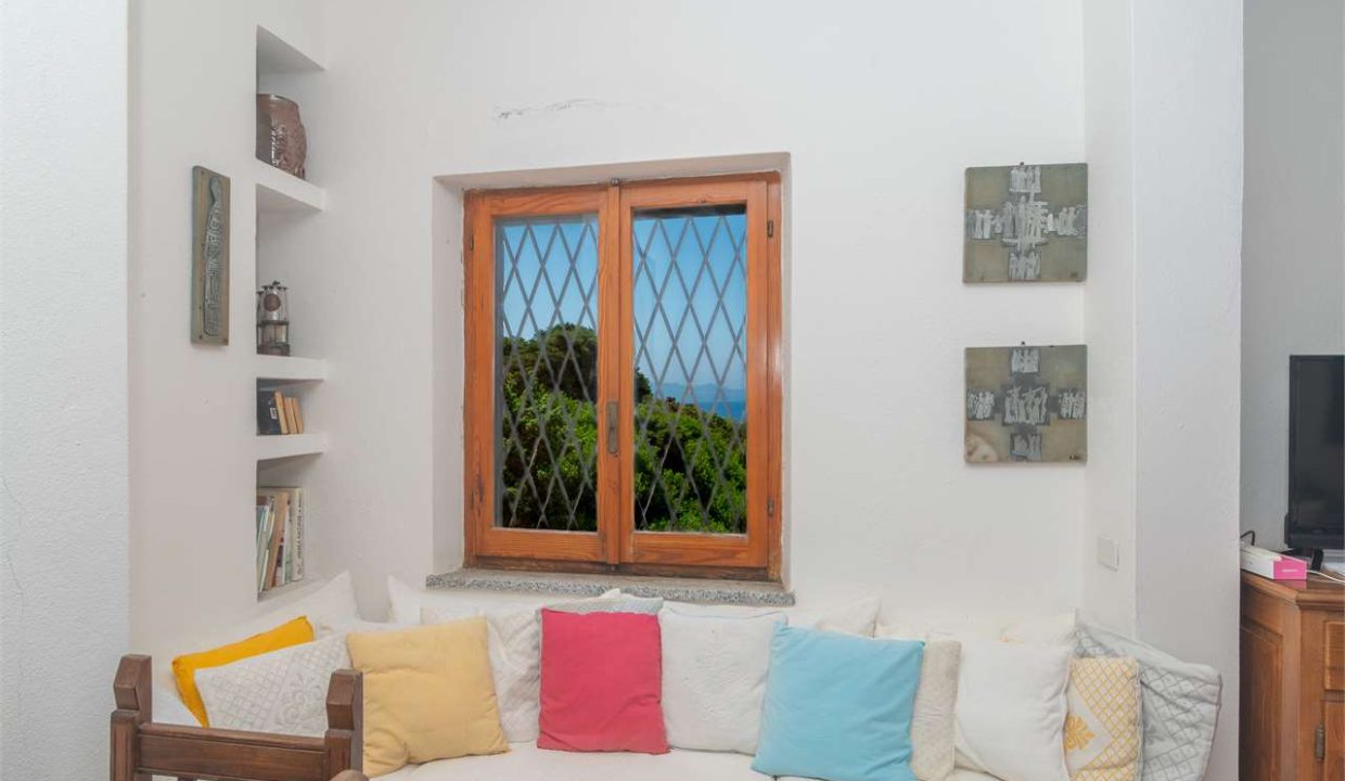 imm_44481-20250801165020-1280-