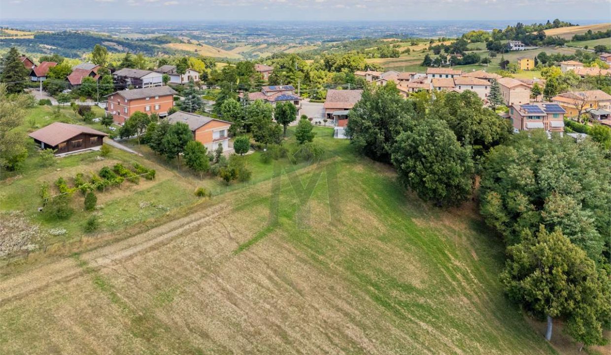 imm_44549-20250805171409-1280-