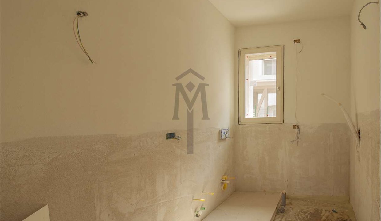 imm_44572-20250806183422-1280-