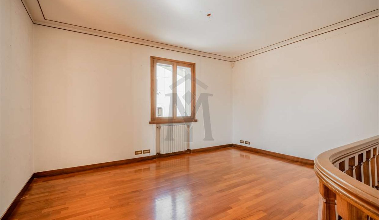 imm_44757-20250910134709-1280-