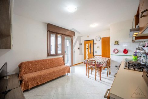 imm_44828-20250912100634-1280-