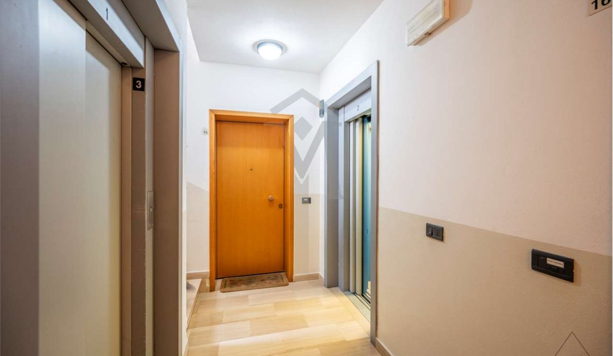 imm_44841-20250912101030-1280-