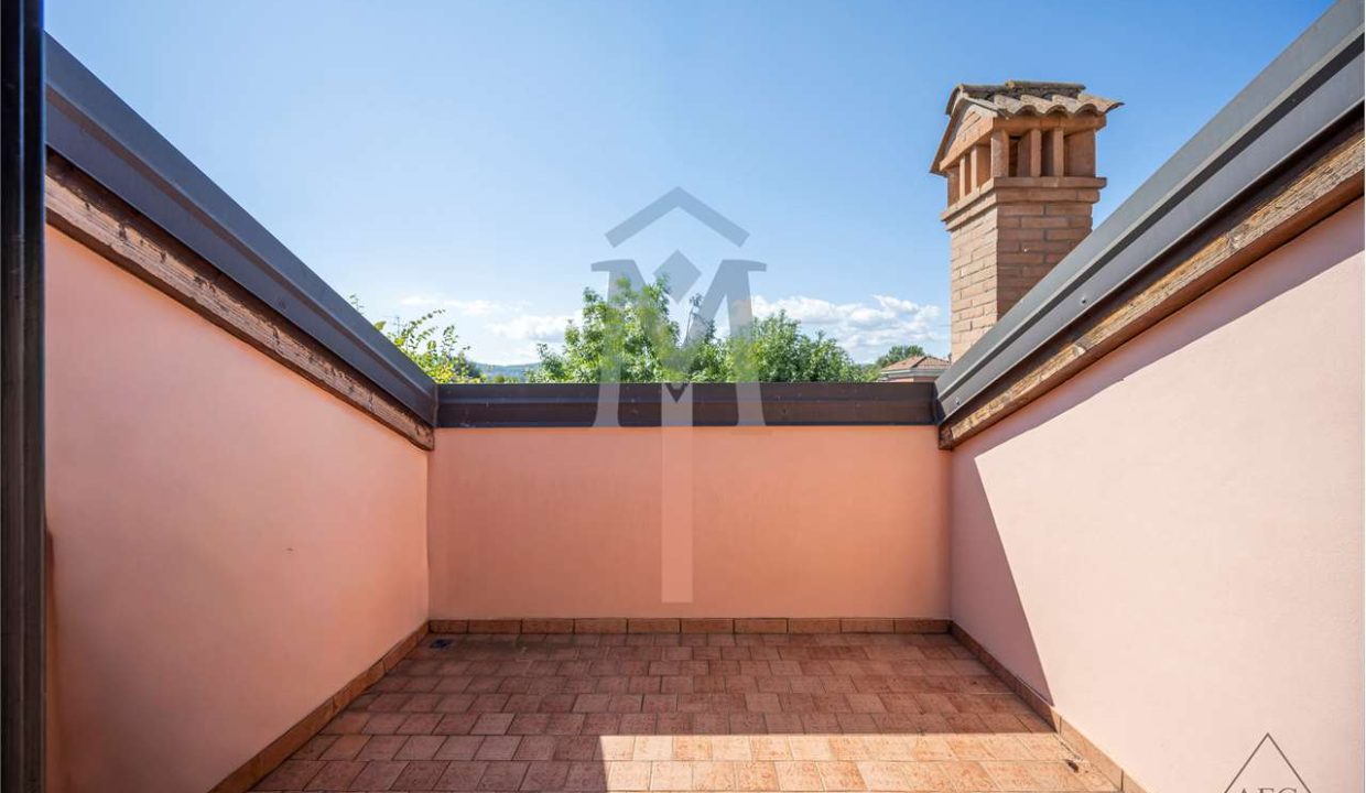 imm_44939-20250919152504-1280-