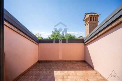 imm_44939-20250919152504-1280-