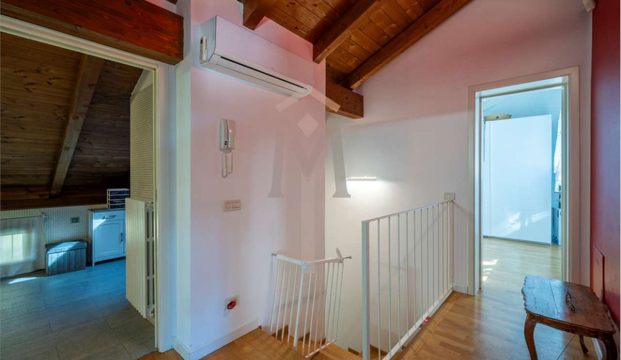 imm_44945-20250919152528-1280-