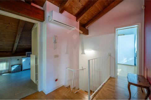 imm_44945-20250919152528-1280-