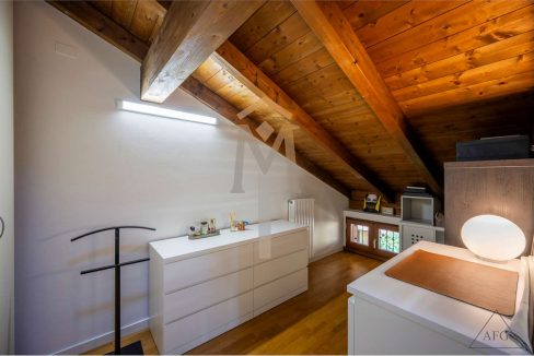 imm_44950-20250919152438-1280-