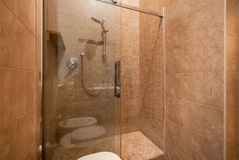 imm_44972-20250930121800-1280-