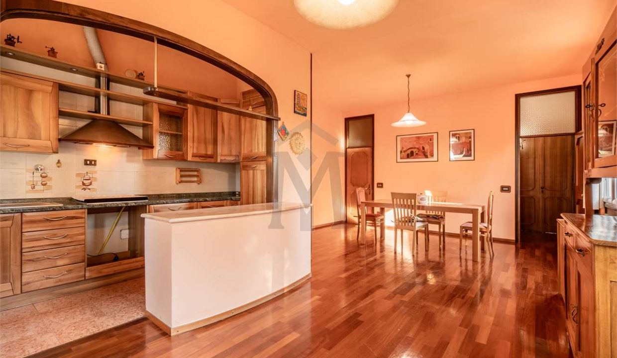 imm_45076-20250923161033-1280-