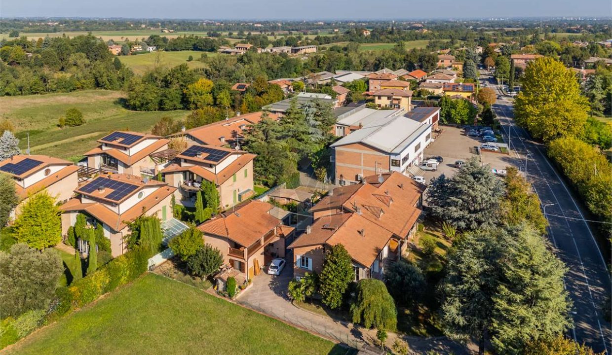 imm_45093-20250923161259-1280-