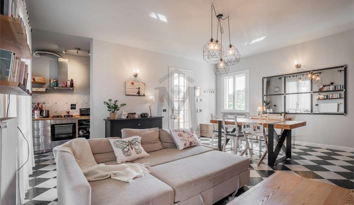 imm_45121-20250923172847-1280-