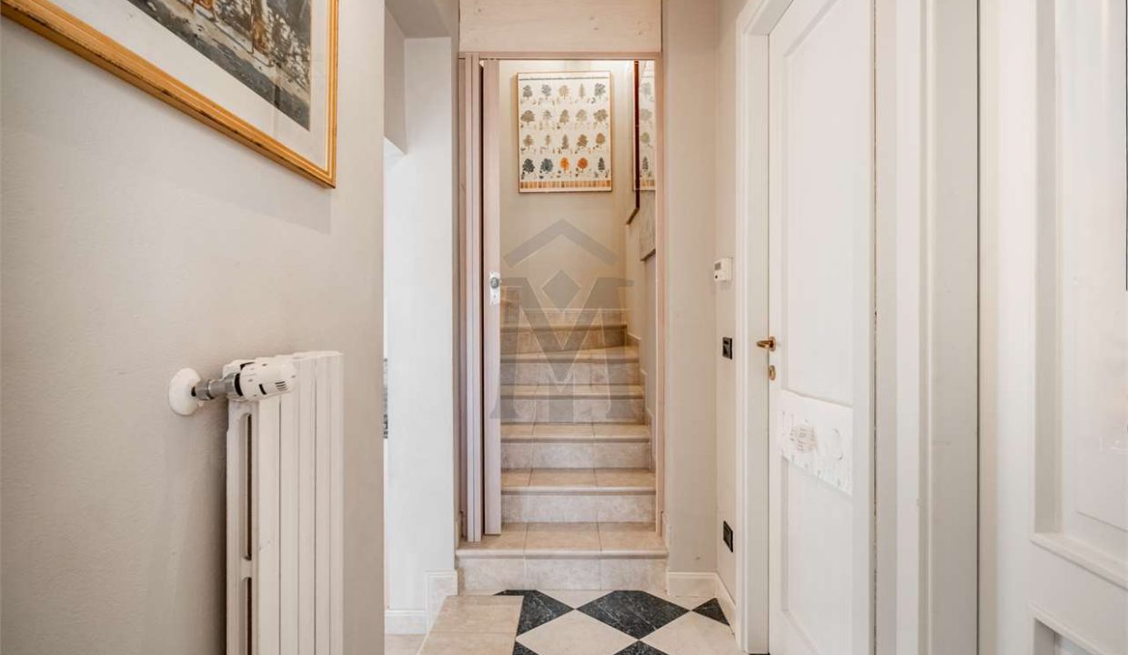 imm_45128-20250923172920-1280-