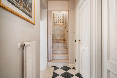 imm_45128-20250923172920-1280-