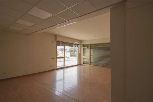 imm_45215-20250924155354-1280-