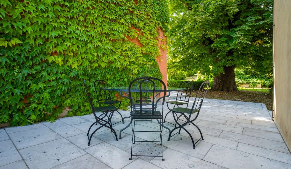 imm_45549-20251009113558-1280-