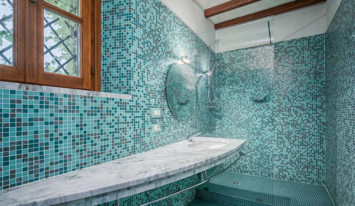 imm_45571-20251009105853-1280-