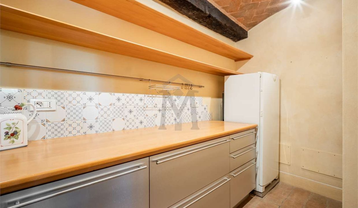 imm_45590-20251009111423-1280-