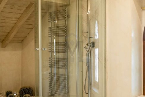 imm_45620-20251009111625-1280