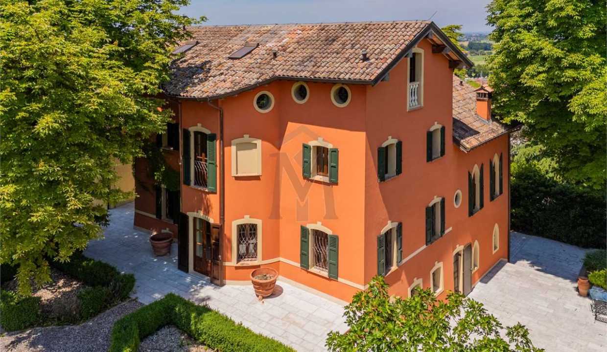 imm_45635-20251009110629-1280-