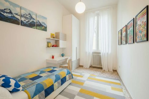 imm_45916-20251017092122-1182-