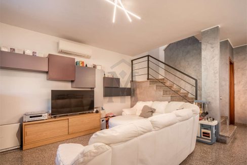 imm_46301-20251105155220-1280-