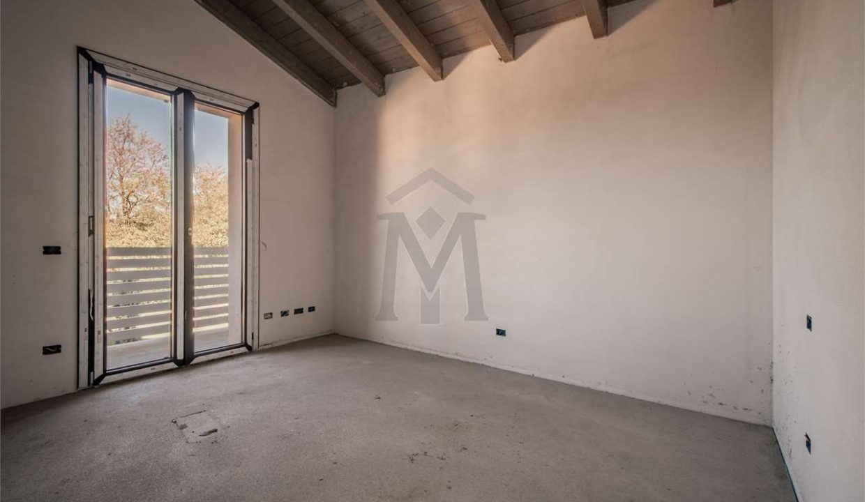 imm_46373-20251107111006-1280-